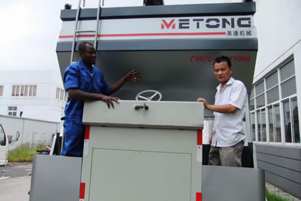 Ghana customers in our factory training Chip Sealing Distributors and Equipment