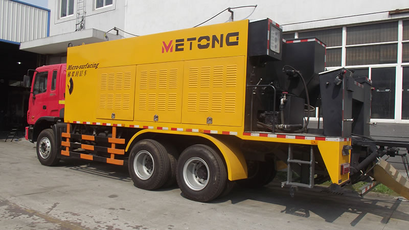 LMT5256TXF Slurry Seal Equipment